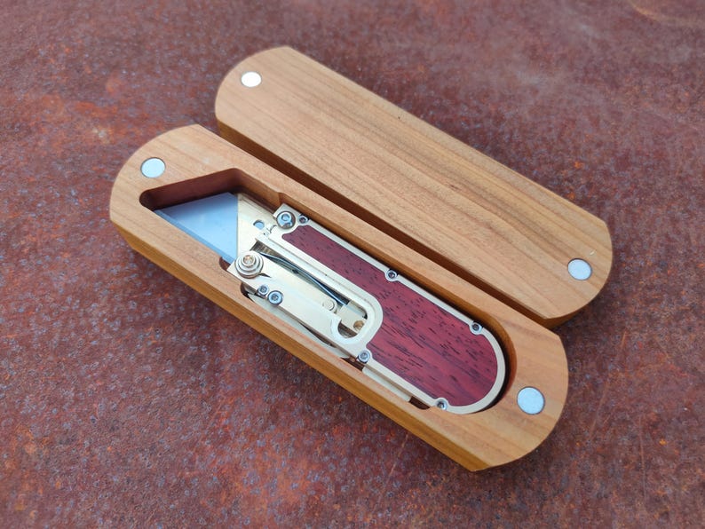 Mirock Maker Cutter Red Wood (With safety lock)