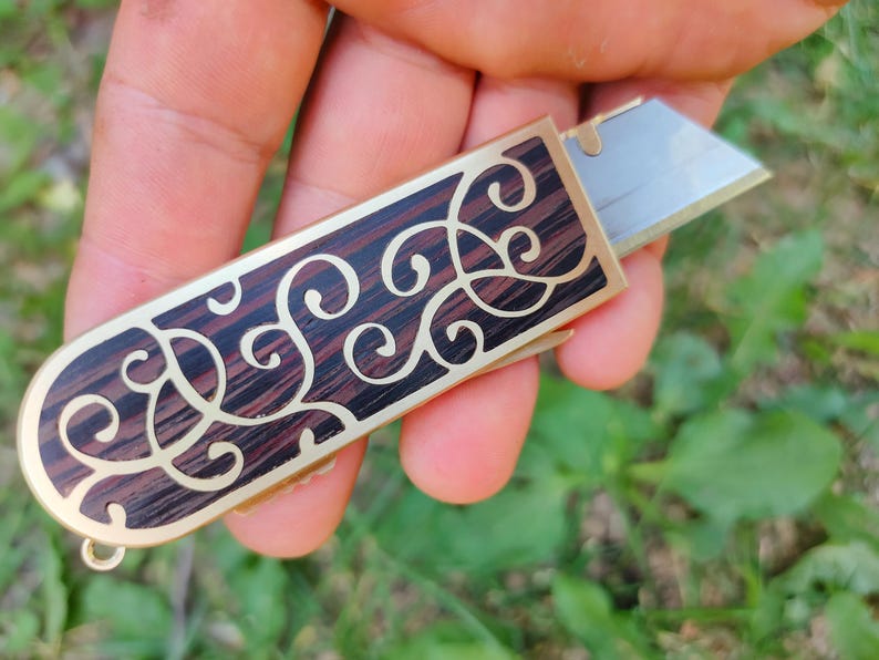Mirock Maker Cutter Wenge Floral