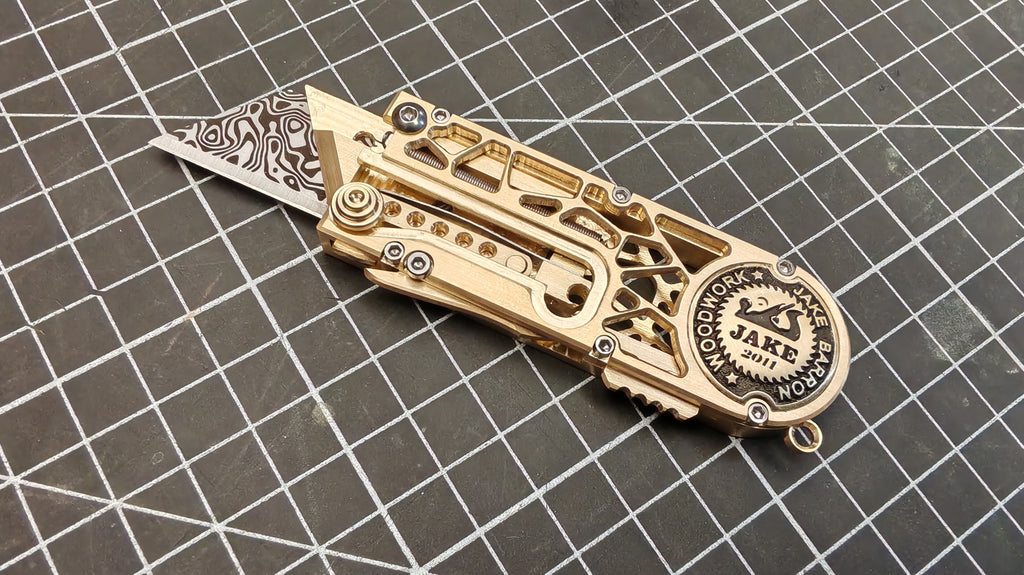 Mirock Maker Cutter Alien Brass Auto Custom Logo