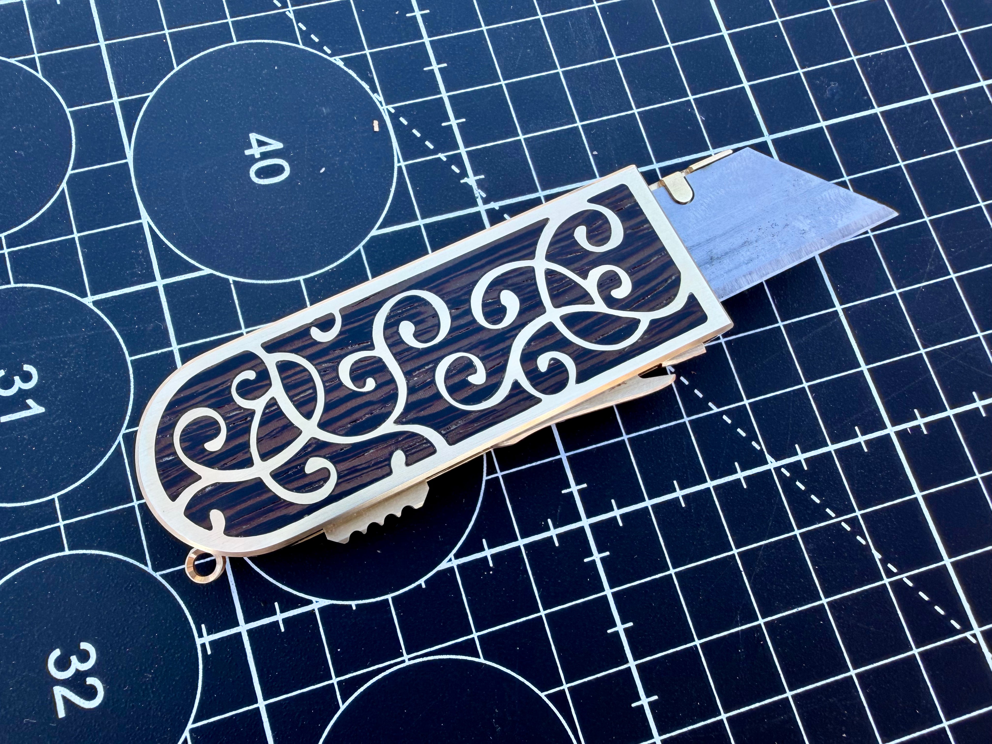 Mirock Maker Cutter Auto Wenge Floral