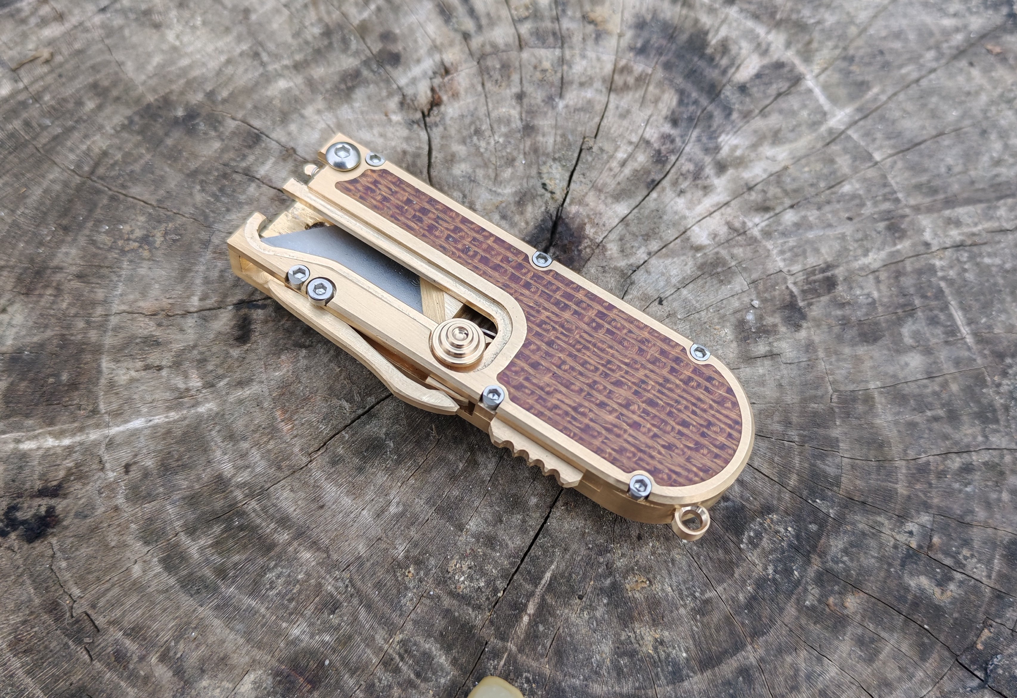 Mirock Maker Cutter Burlap Brown