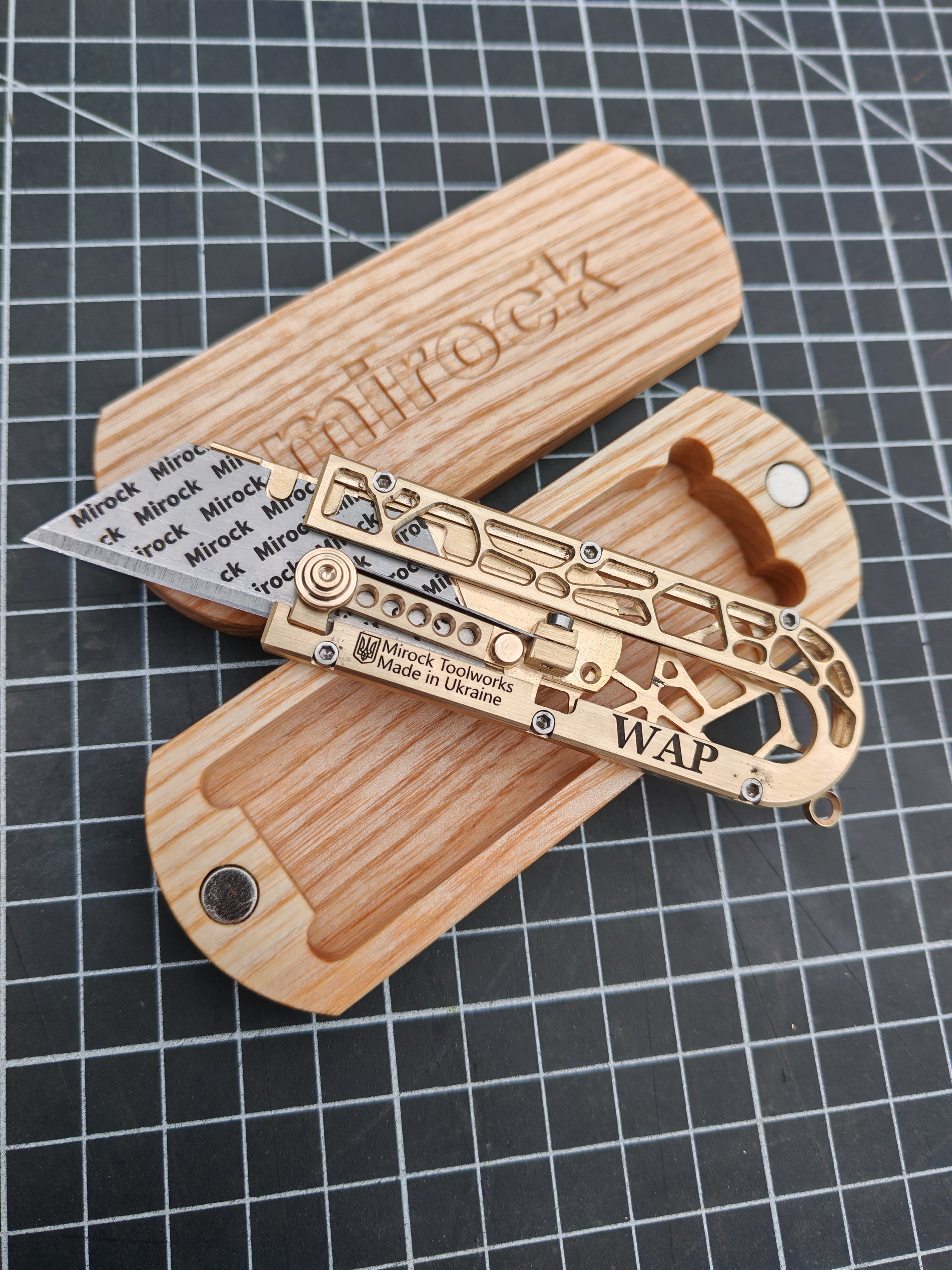Mirock Maker Cutter Alien Brass Manual