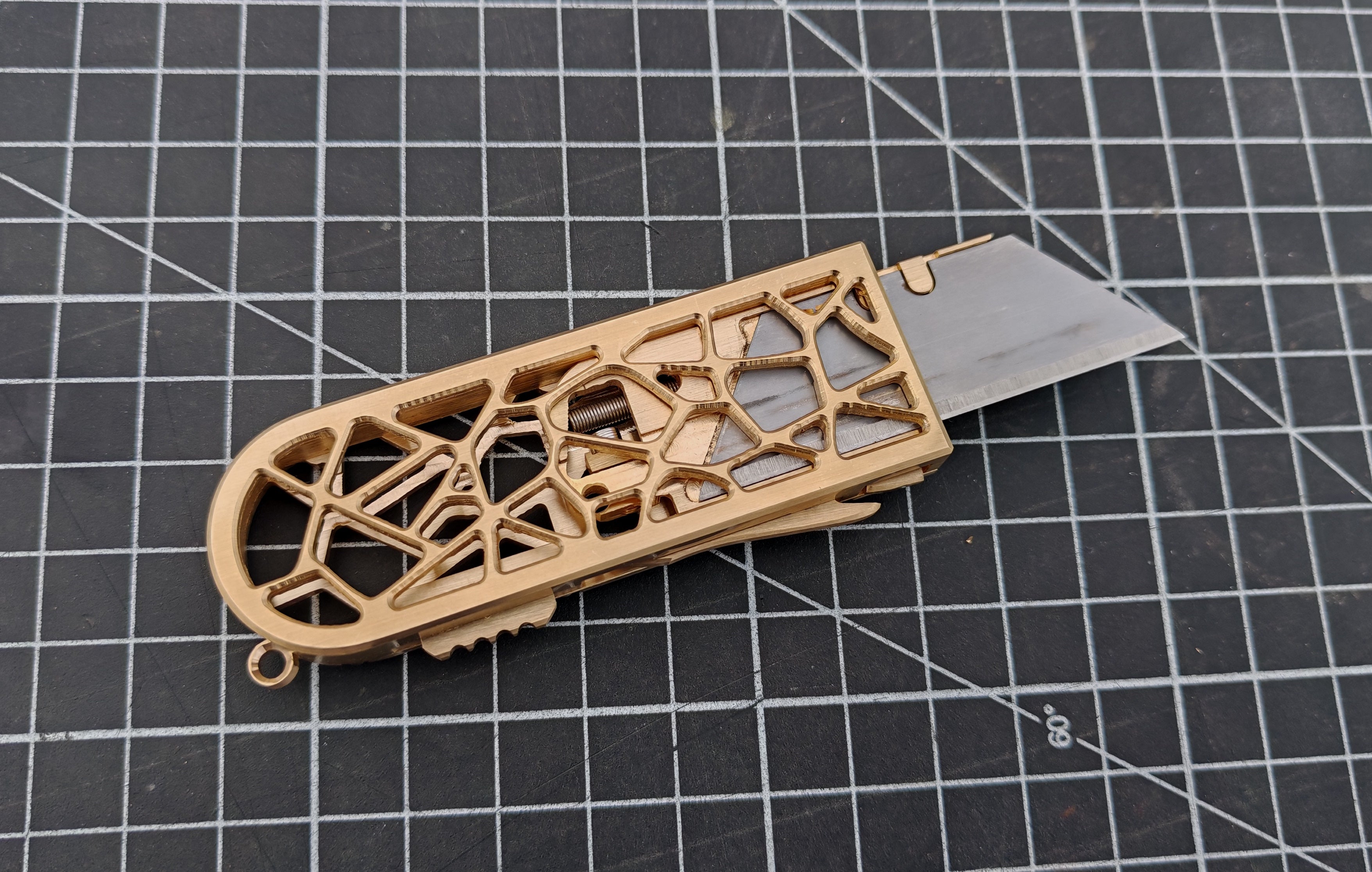 Mirock Maker Cutter Alien Brass Auto