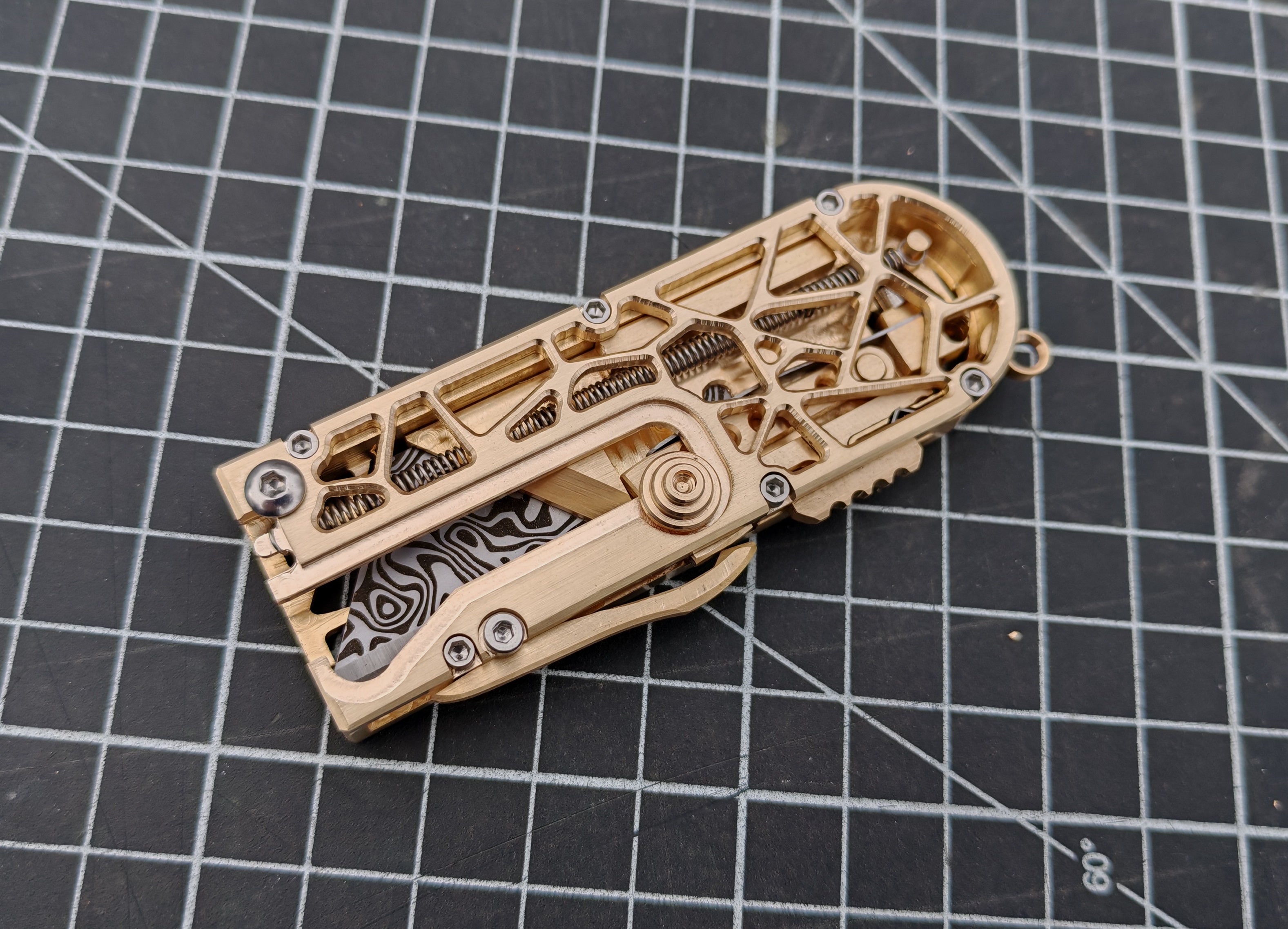 Mirock Maker Cutter Alien Brass Auto