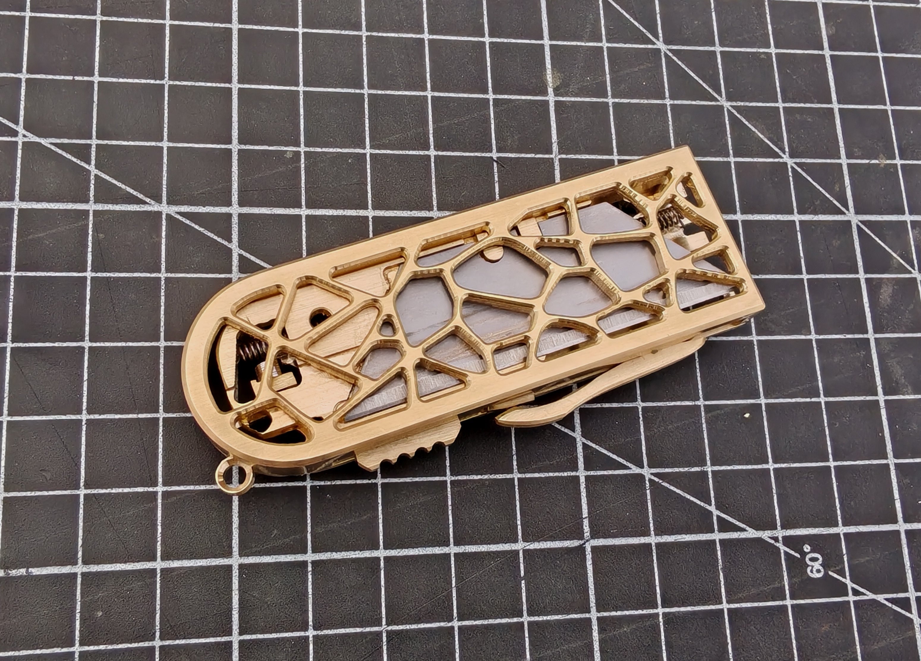 Mirock Maker Cutter Alien Brass Auto