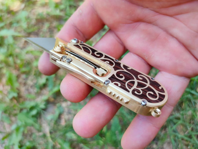 Mirock Maker Cutter Wenge Floral (With safety lock)