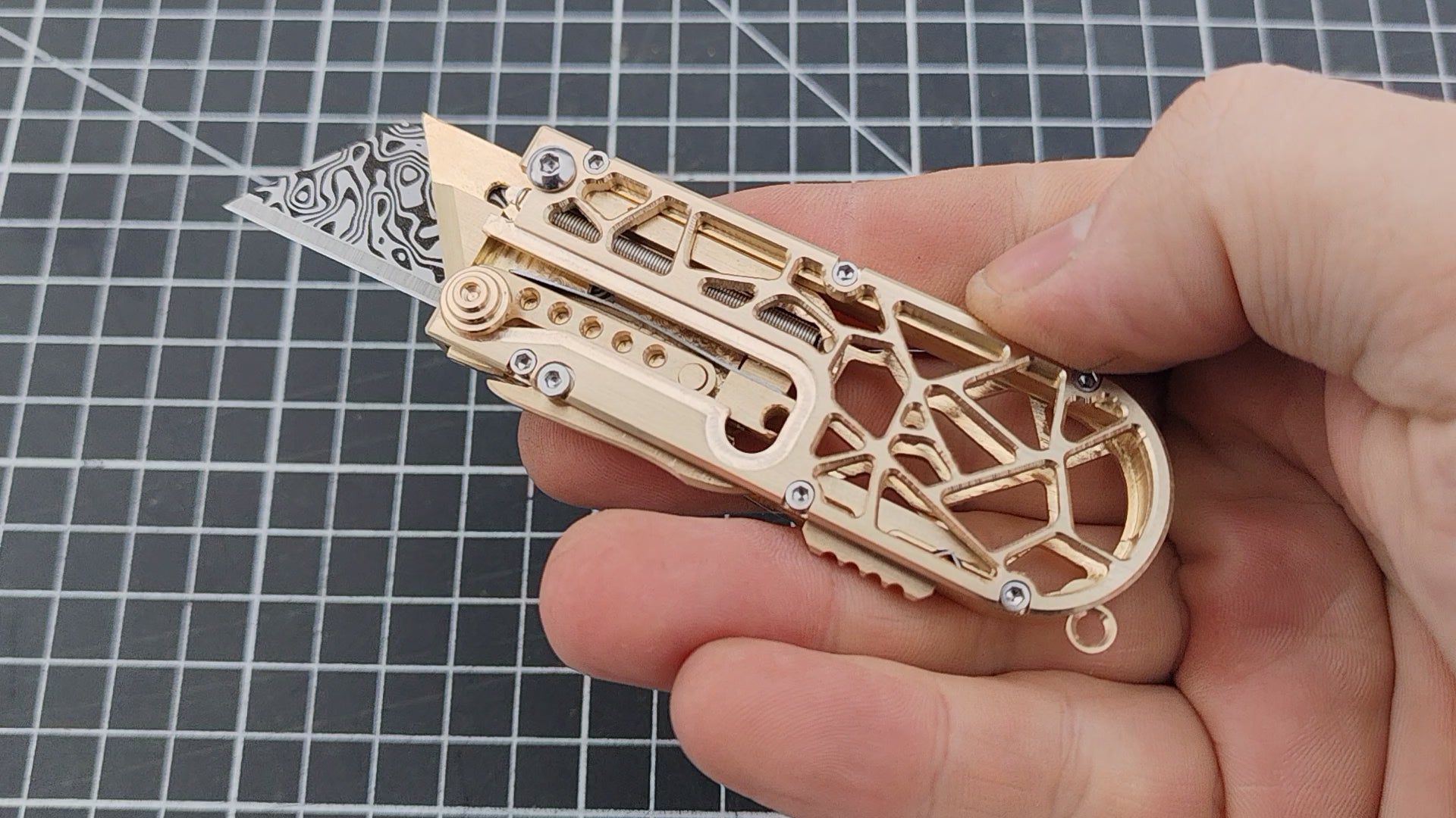 Mirock Maker Cutter Alien Brass Auto